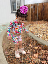 Load image into Gallery viewer, Flor Mock Crop Set