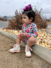 Load image into Gallery viewer, Flor Mock Crop Set