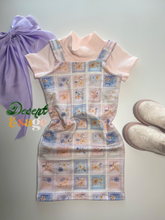 Load image into Gallery viewer, Soft Floral Quilt